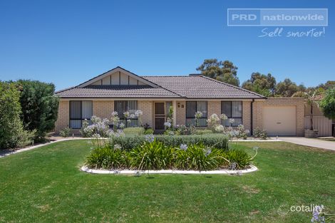Property photo of 3 Mackay Place Ashmont NSW 2650