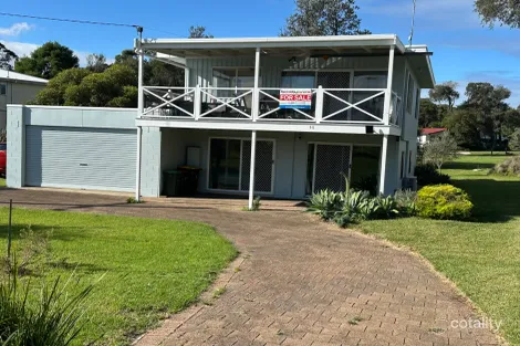 14 Marina Dr, Loch Sport, VIC 3851