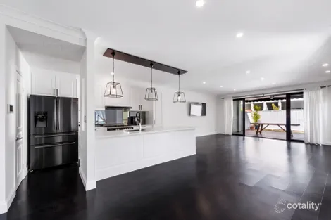 2/44 Mawarra St, Surfers Paradise, QLD 4217
