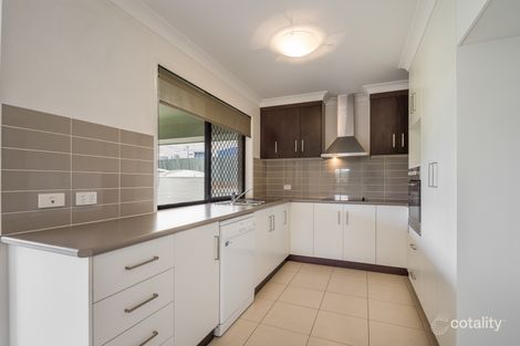 Property photo of 36 Sunset Drive Glenvale QLD 4350