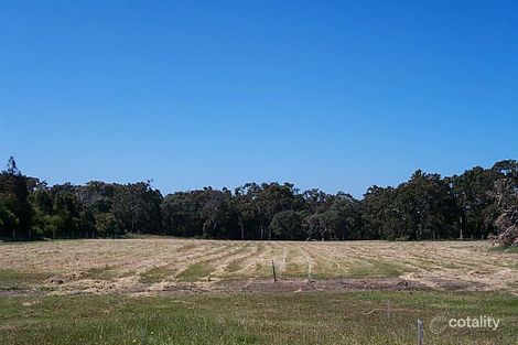 18 Huntington Ct, Quedjinup, WA 6281