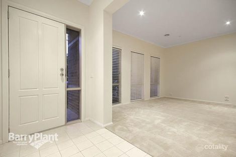 Property photo of 16 Penrose Drive Narre Warren South VIC 3805