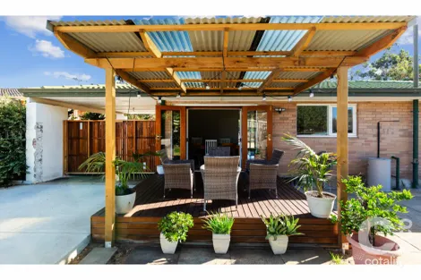 9 Milton Pl, Orelia, WA 6167