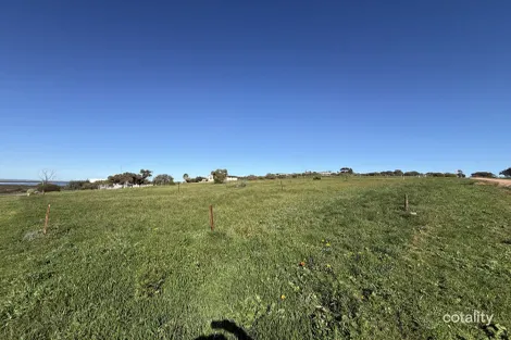 14 Clear View Rd, Port Flinders, SA 5495