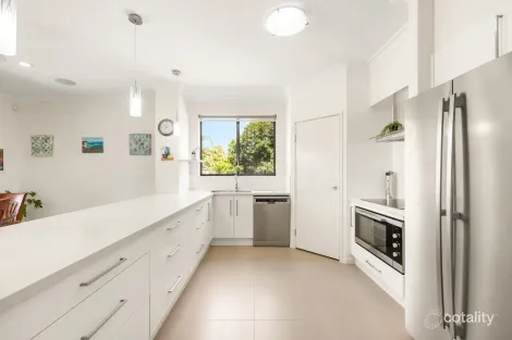 Property photo of 4 Billing Street Chermside West QLD 4032