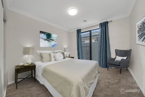 Property photo of 133 Billy Buttons Drive Narre Warren VIC 3805