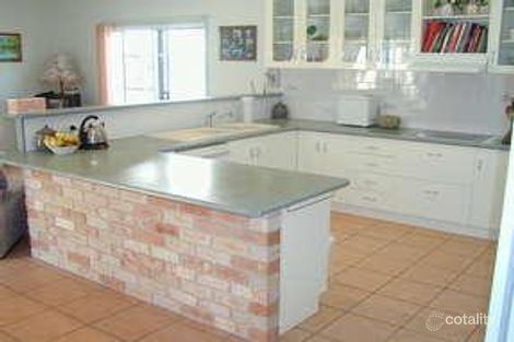 Property photo of 13 Dumfries Court Beaconsfield QLD 4740