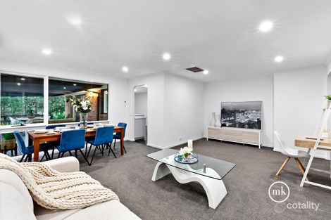 Property photo of 116 Warralong Avenue Greensborough VIC 3088