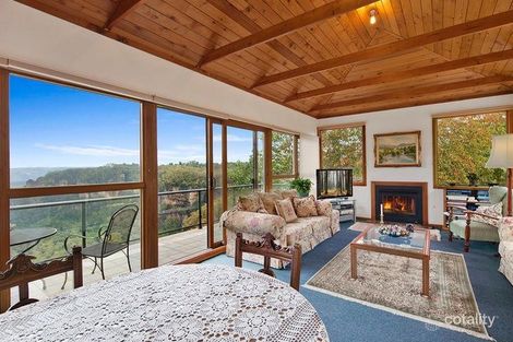 Property photo of 13 Olympian Parade Leura NSW 2780