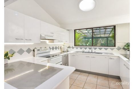 Property photo of 5 Malison Street Wyoming NSW 2250