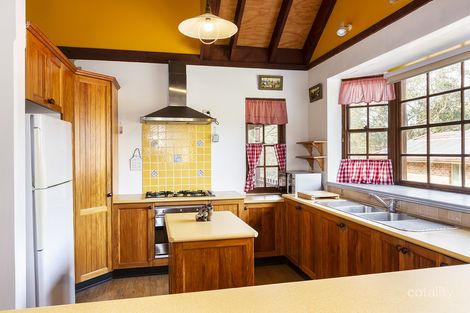 Property photo of 7 Shakespeare Drive Winmalee NSW 2777