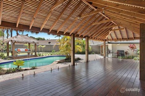 Property photo of 5 Cheviot Close Benowa QLD 4217