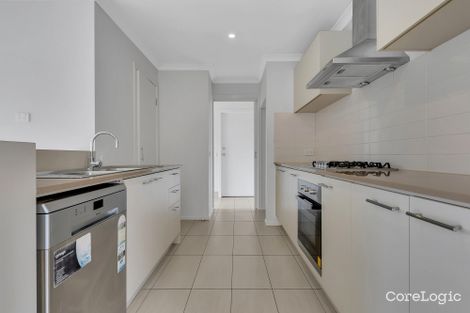 Property photo of 26 Maslin Walk Point Cook VIC 3030