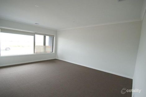 Property photo of 200 Alisma Boulevard Cranbourne North VIC 3977