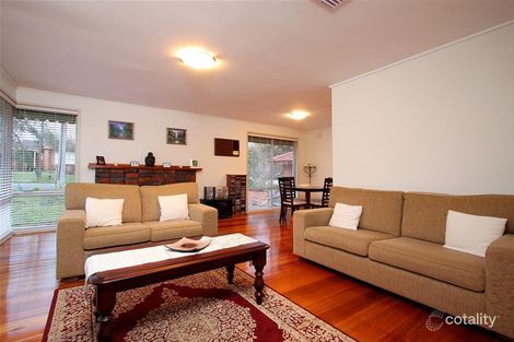 Property photo of 4 Moreton Crescent Bundoora VIC 3083