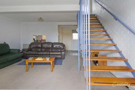 Property photo of 2/9 Sanglen Terrace Belmont VIC 3216