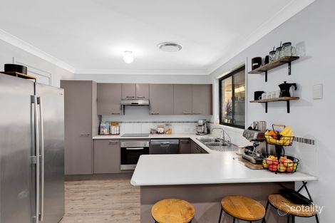 Property photo of 43 Settlement Drive Wadalba NSW 2259