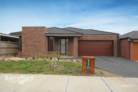 4 Bugle Lane, Cranbourne West, VIC 3977