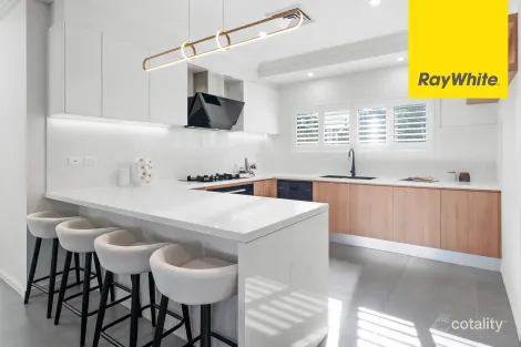 Property photo of 1/2 Waratah Street Eastwood NSW 2122