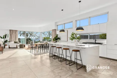 Property photo of 36 Arthurs Avenue McCrae VIC 3938