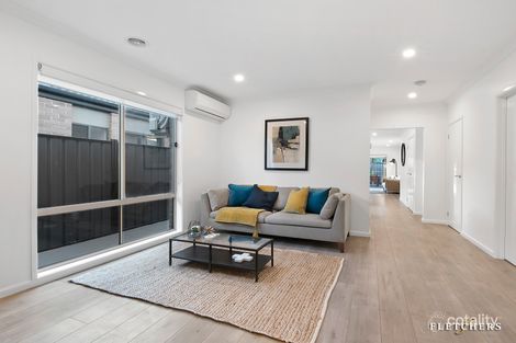 Property photo of 10 Lupin Street Mernda VIC 3754