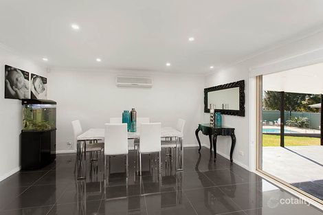 Property photo of 3 Cooper Place Albion Park NSW 2527