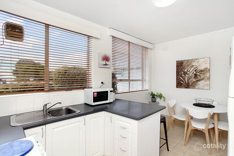 Property photo of 1/13 Dover Road Williamstown VIC 3016