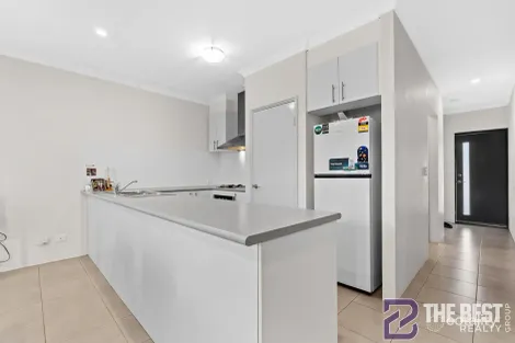 Property photo of 6/1 Gladstone Road Armadale WA 6112