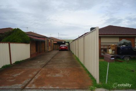 Property photo of 2/38 Gabrielle Crescent Gladstone Park VIC 3043