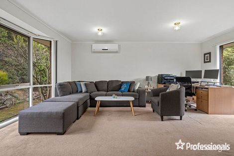 Property photo of 1 Lilac Rise Lilydale VIC 3140