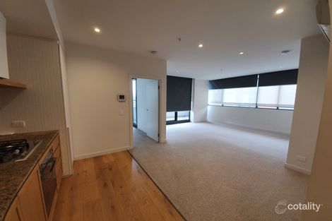 Property photo of 213/58 Kambrook Road Caulfield North VIC 3161