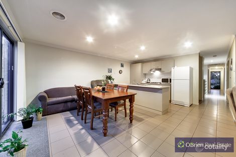 Property photo of 25 Phoenix Avenue Cranbourne VIC 3977