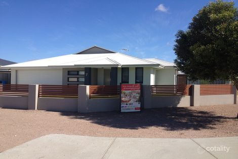 7 Cloud St, Castletown, WA 6450