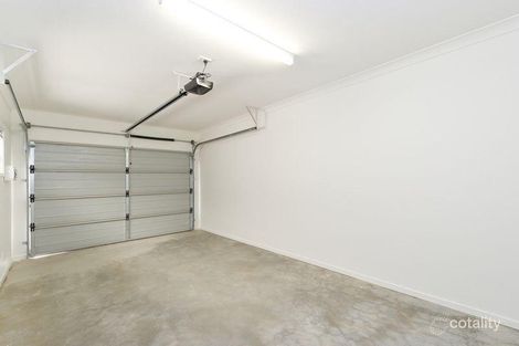 8/4 Kal-Ma-Kuta Dr, Sandstone Point, QLD 4511