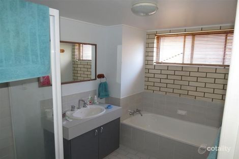 Property photo of 3/8 Mahia Terrace Kings Beach QLD 4551