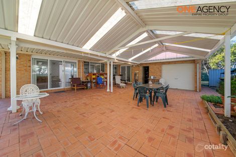 Property photo of 14 Archibald Crescent Rosemeadow NSW 2560