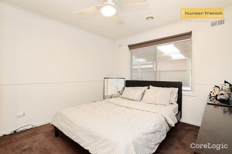 Property photo of 3 Seville Court Kings Park VIC 3021