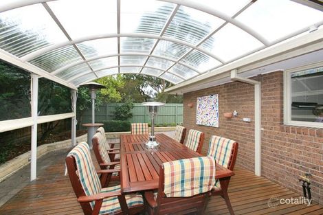 Property photo of 2 Solson Place Donvale VIC 3111