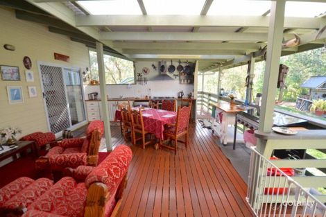 8 Eileen Ct, Kensington Grove, QLD 4341