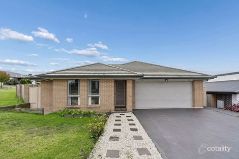 Property photo of 61 Kidd Circuit Goulburn NSW 2580