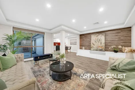 Property photo of 30 Maramba Drive Narre Warren VIC 3805