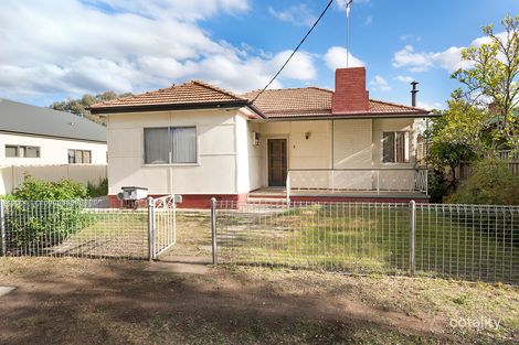Property photo of 5 Hayes Street Queanbeyan NSW 2620