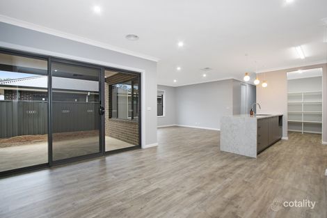 16 Hibberson Ct, Thurgoona, NSW 2640