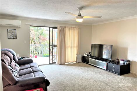 1/64 Wellington St, Coorparoo, QLD 4151