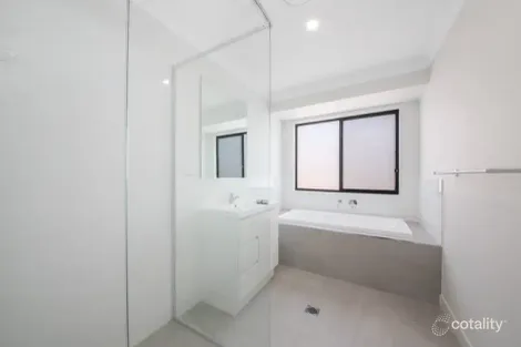 Property photo of 7 Laon Street Pimpama QLD 4209