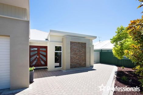 Property photo of 9 Beachgrove Place Geographe WA 6280