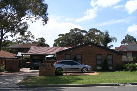 9 Moreton Rd, Illawong, NSW 2234