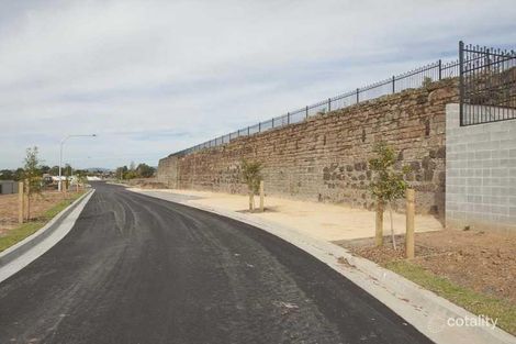 Property photo of 23 The Arches Kanahooka NSW 2530