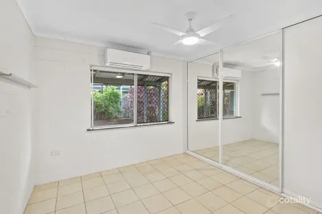 Property photo of 2 Denman Close Manoora QLD 4870