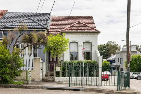 Property photo of 2 Harrow Road Stanmore NSW 2048